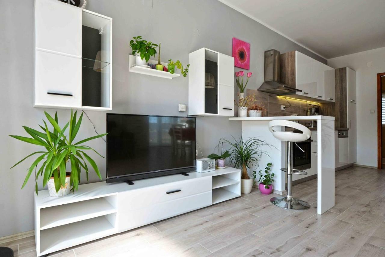 Apartment Kristina Murter Exteriér fotografie