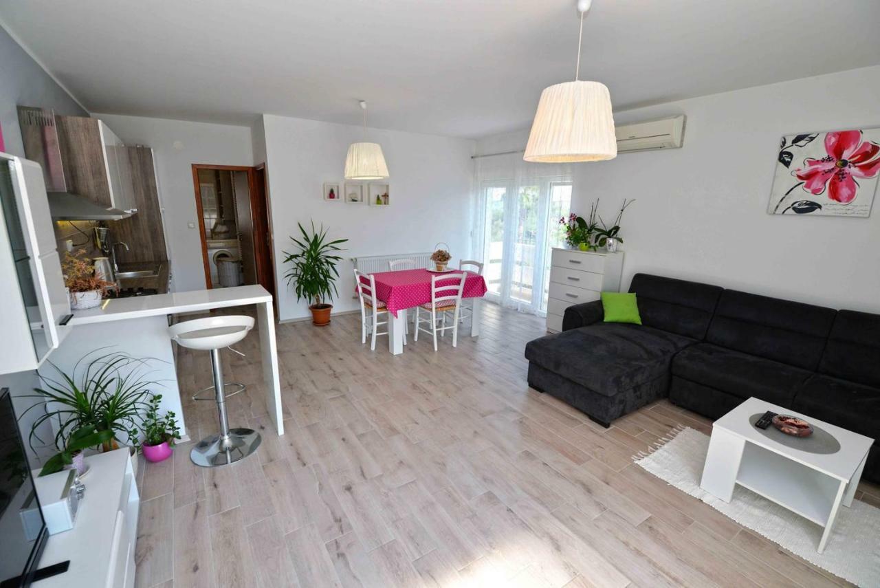 Apartment Kristina Murter Exteriér fotografie