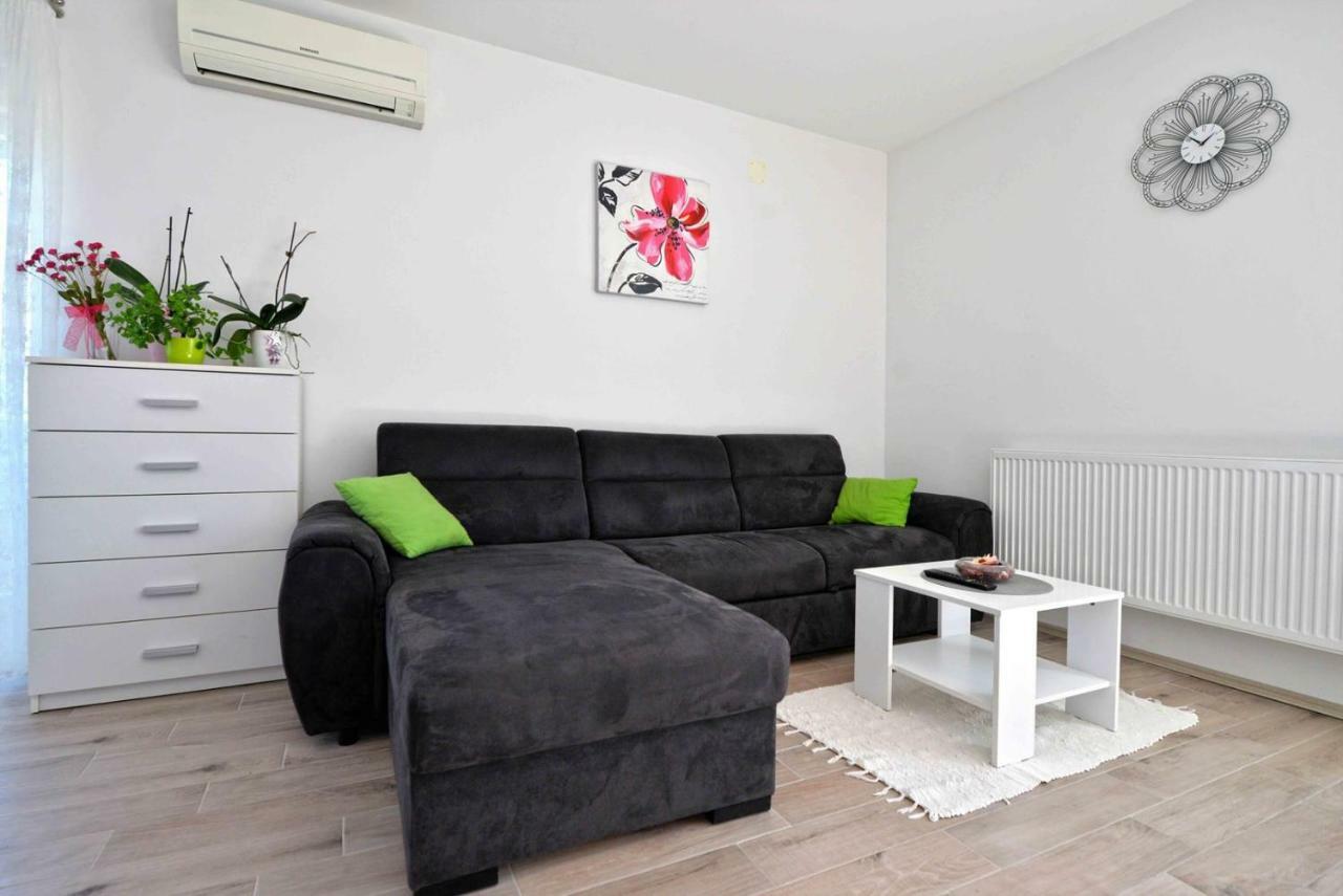 Apartment Kristina Murter Exteriér fotografie