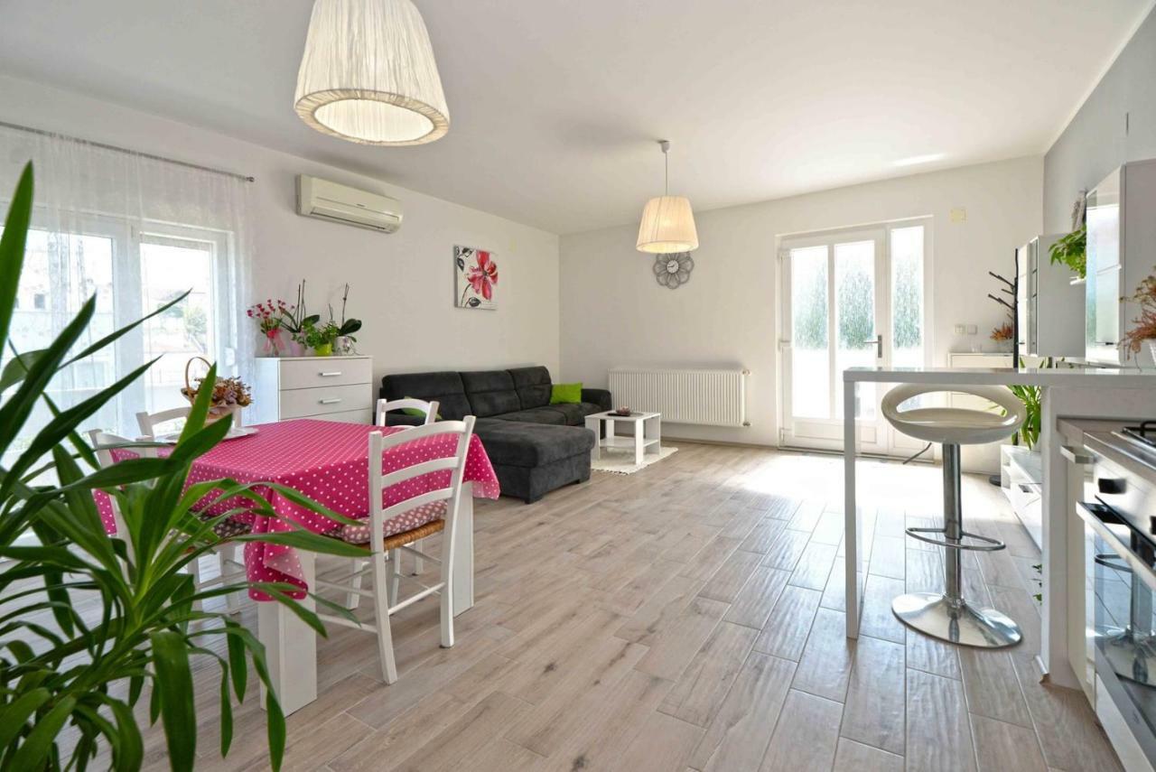 Apartment Kristina Murter Exteriér fotografie